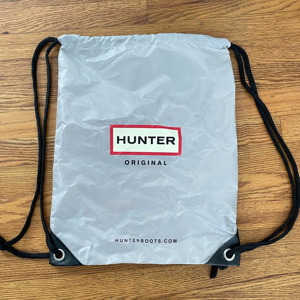 Hunter Drawstring Grey Logo Bag - image 1